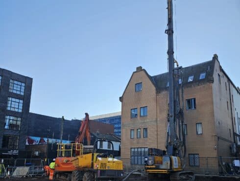 Piling underway at Lampworks